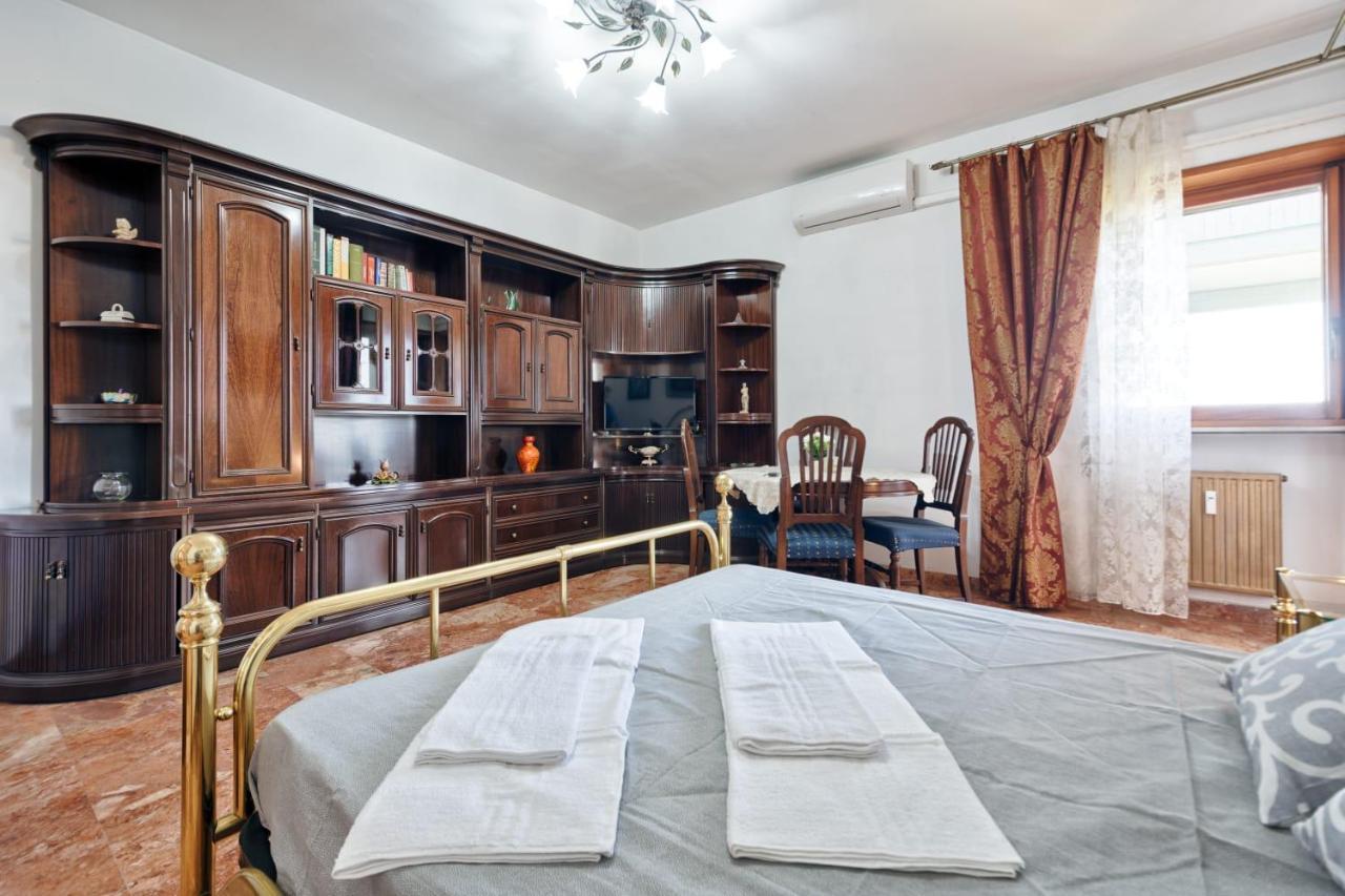 מרגרה Apt Venice City מראה חיצוני תמונה