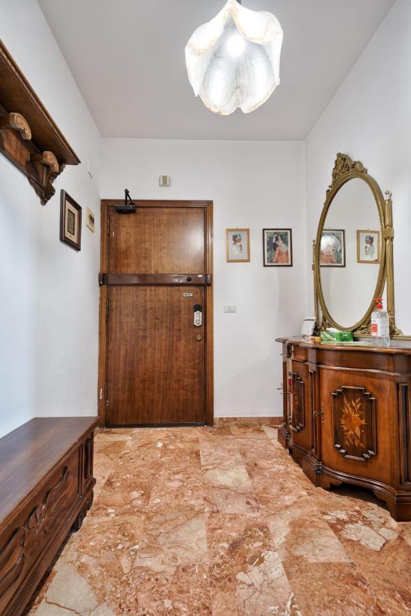 מרגרה Apt Venice City מראה חיצוני תמונה